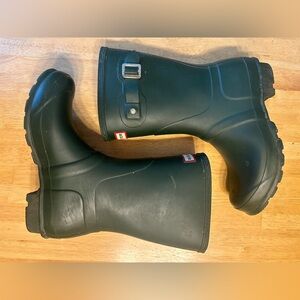 Hunter Women's 7 Back Adjustable Green Short 10 Inch Rain Wellie Boots Used/Good